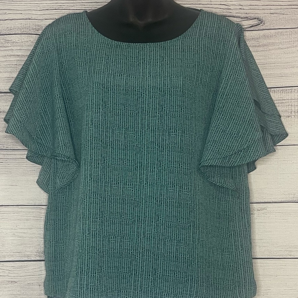 Simply Styled top size medium